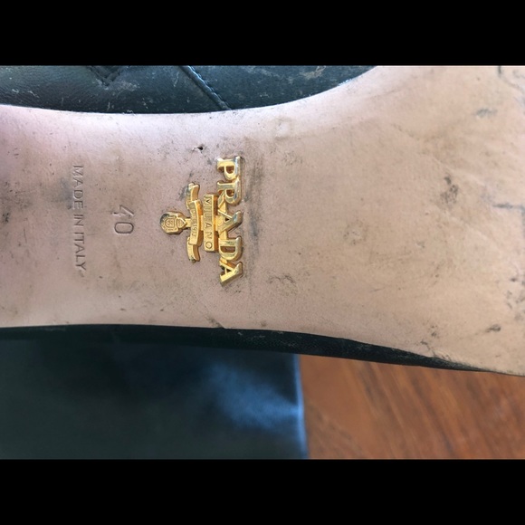 Prada boots - Picture 2 of 3